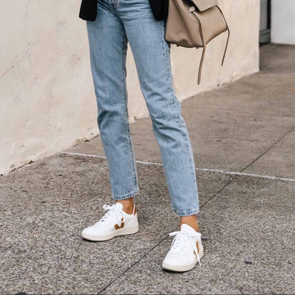 Veja V-10 camel sneakers